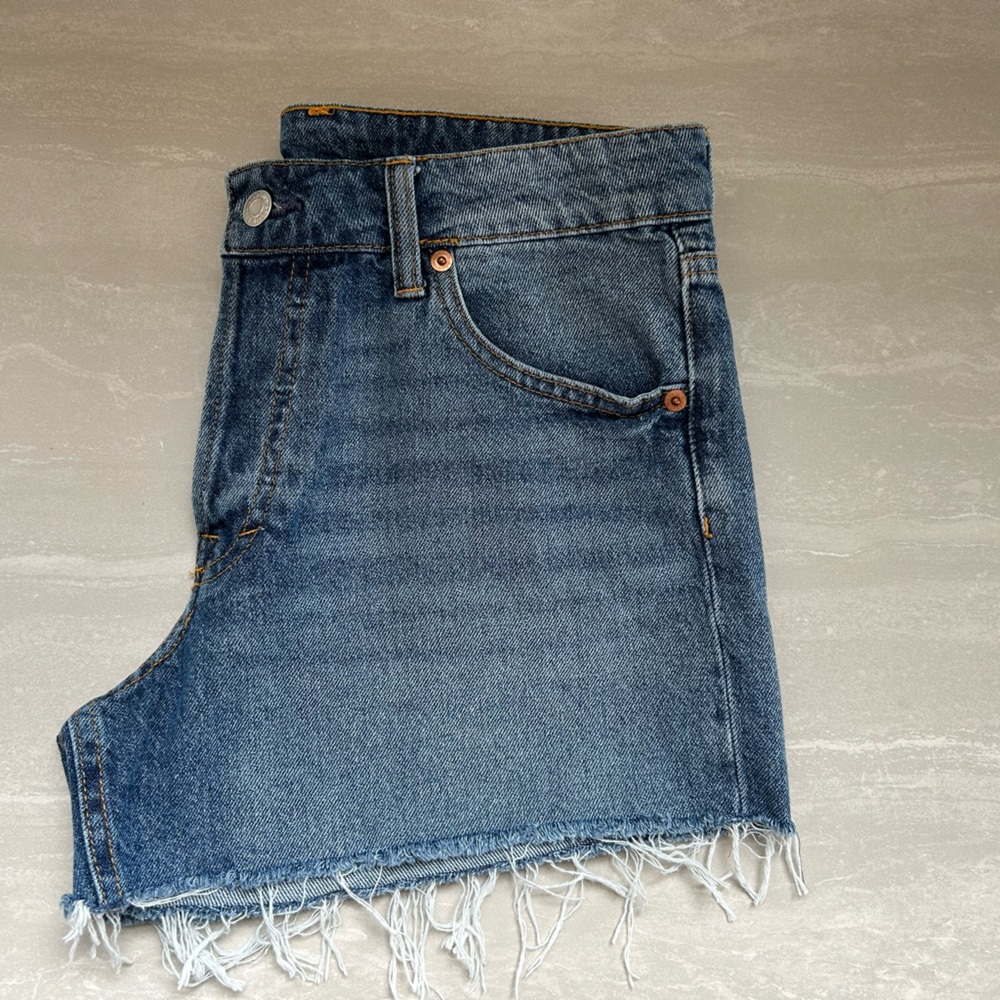 H&M Blue Jean Shorts 90’S BoyFriend with Frayed Hem 35%Cotton - Picture 7 of 14